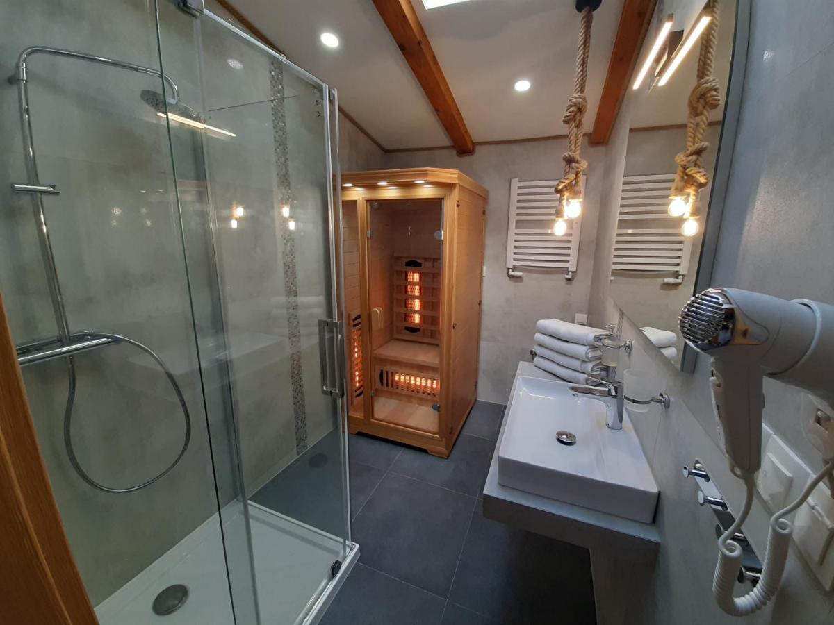 שצ'קלארסקה פוראובה Willa Rosa-Apartamenty Z Prywatna Sauna מראה חיצוני תמונה